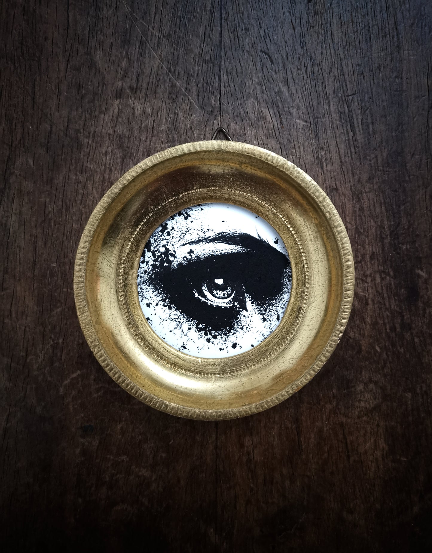 L'œil superstitieux _V