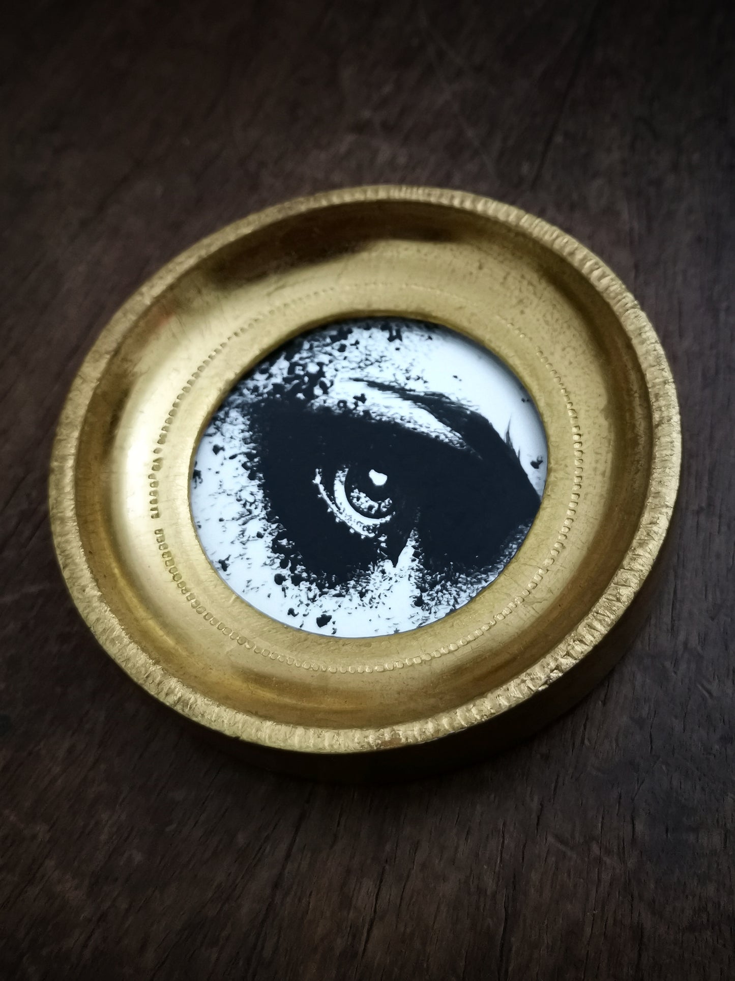 L'œil superstitieux _V